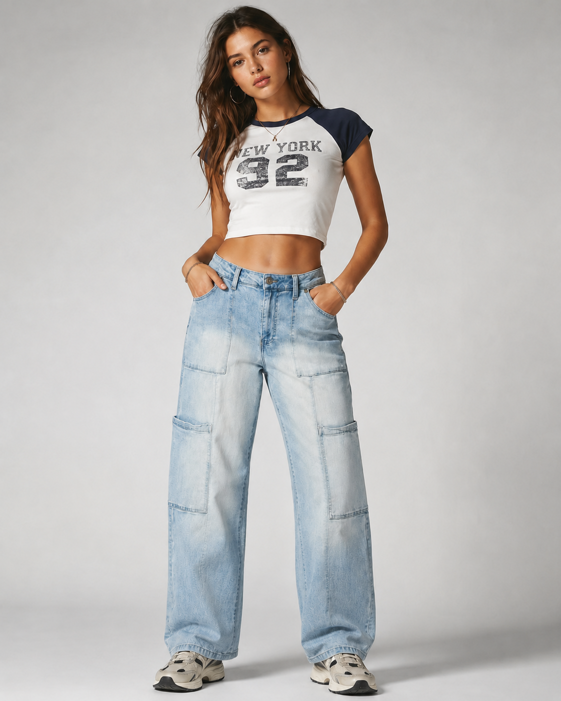 Women’s Celebrity Pink Y2K Inspired Light Wash Wide Leg Cargo Jeans Size 11/30