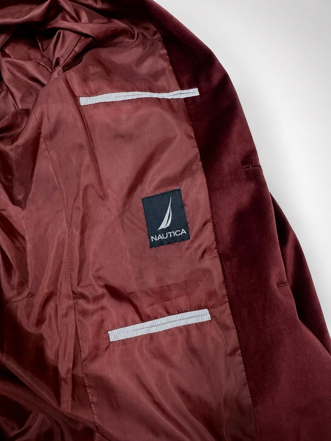Nautica velvet blazer lining detail