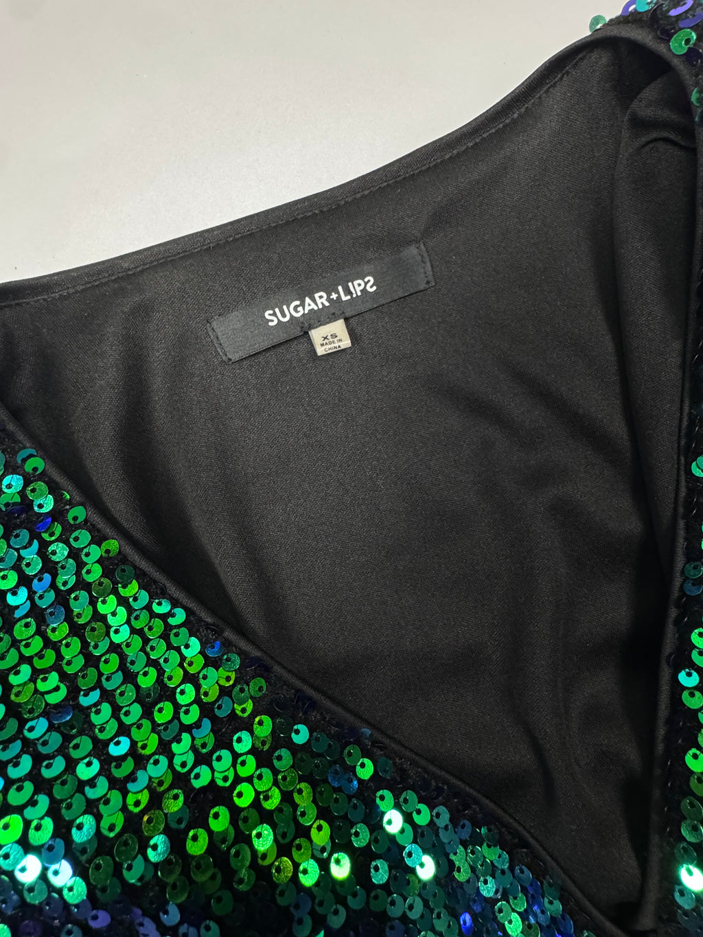 Sugar and Lips green sequin dress brand size XS and lining