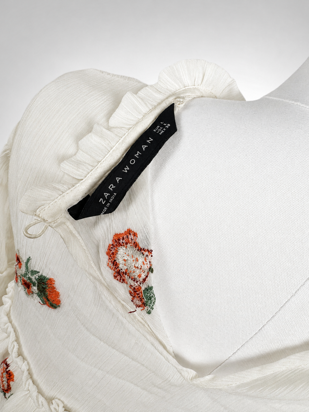 Zara White Embroidered Floral Tiered Ruffle Dress – Size Large