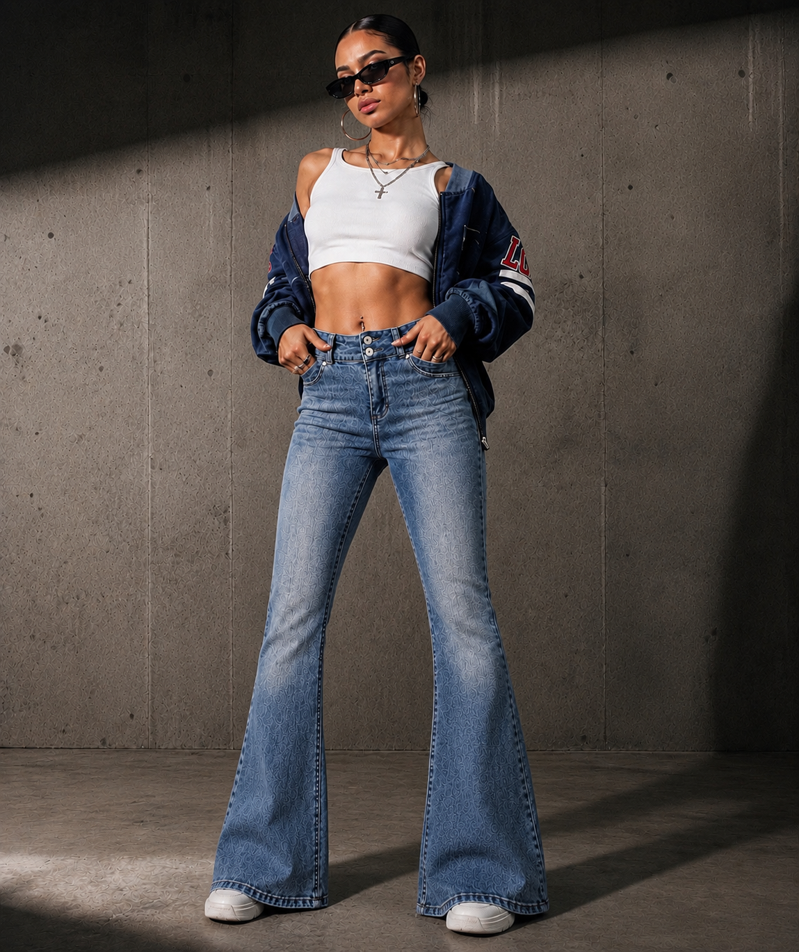 Women’s KanCan High Rise Flare Jeans Medium Wash Size 6 Y2K Inspired
